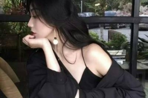 张艺谋没想到请了一堆流量老戏骨结果被12岁的小丫头抢尽风头